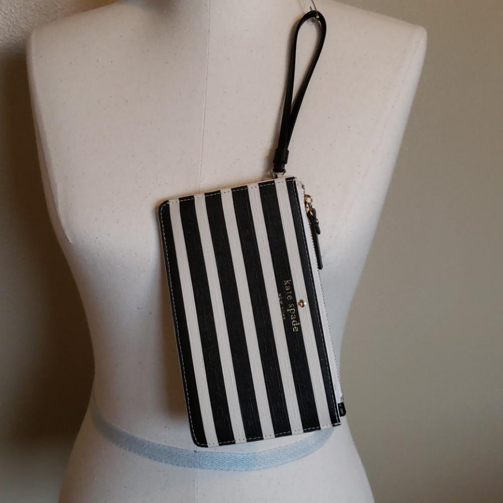 Kate Spade wristlet